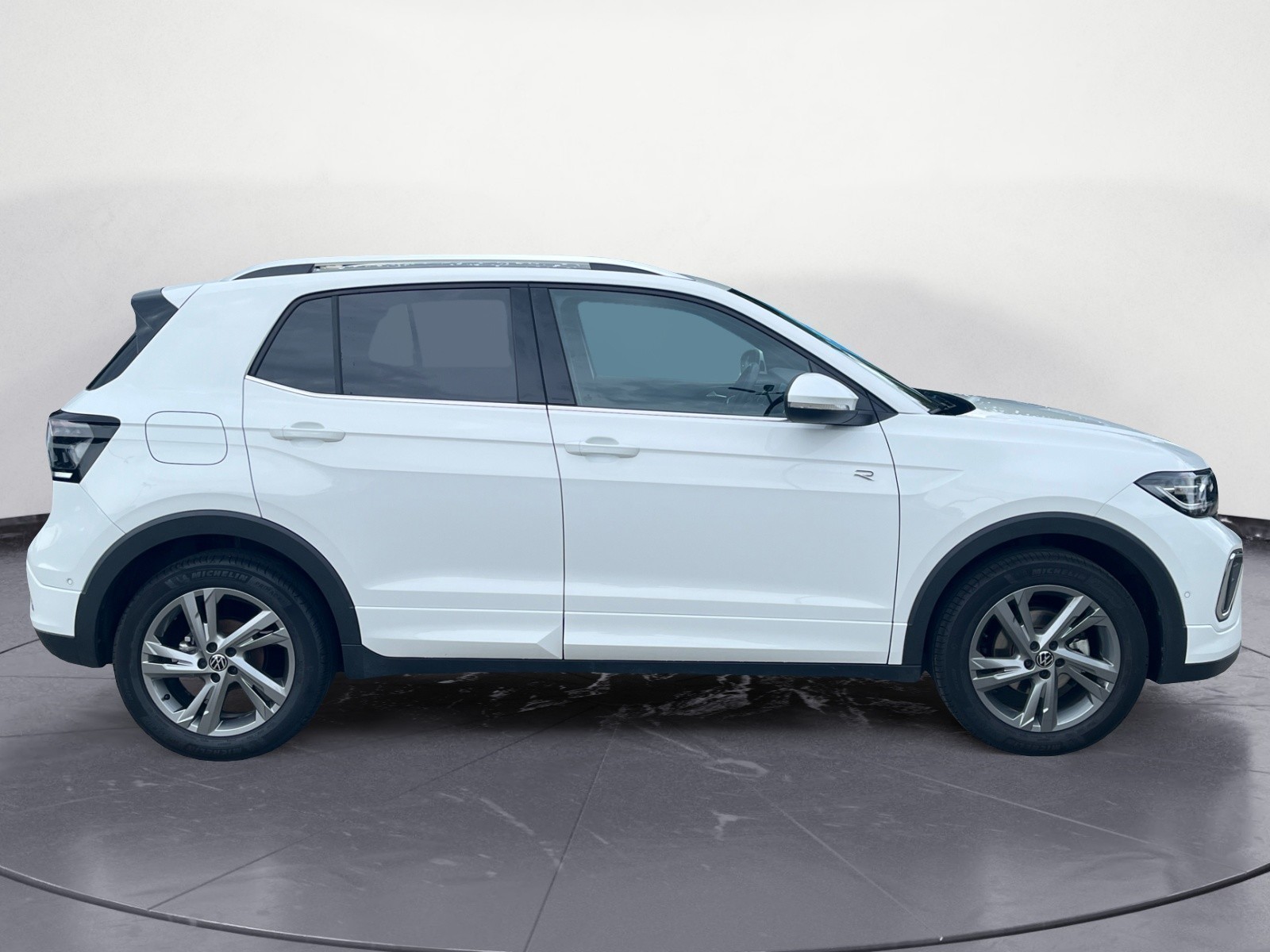 Volkswagen - T-Cross 1.5 TSI DSG R-Line