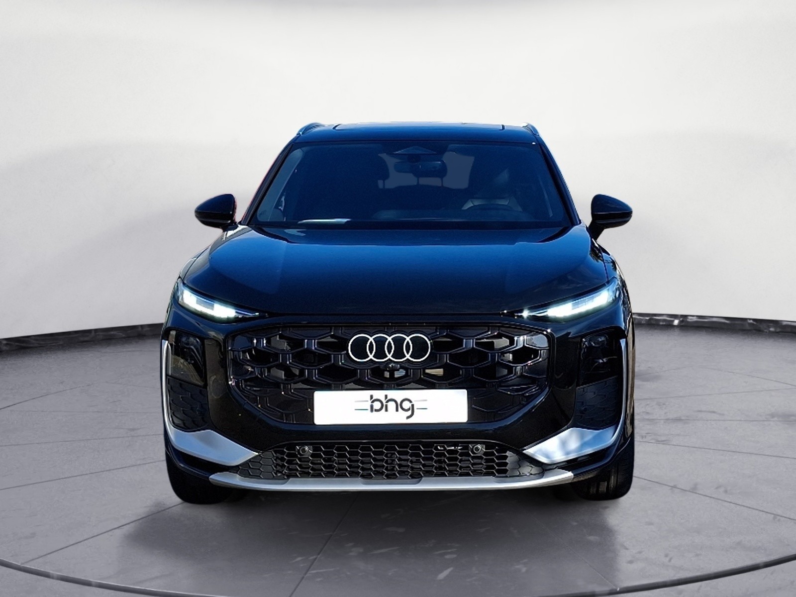 Audi - Q3 SUV TFSI S tronic