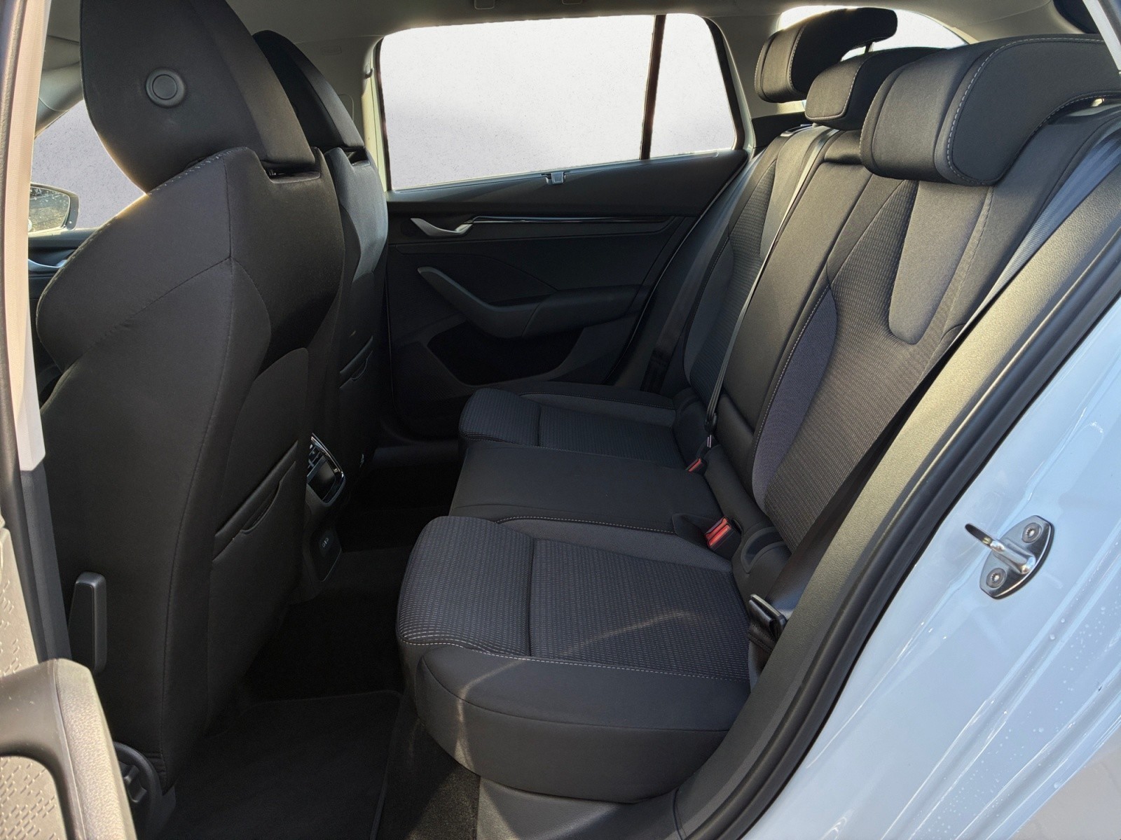 Skoda - Octavia Combi Selection 1,5 TSI mHEV 7-Gang-DSG