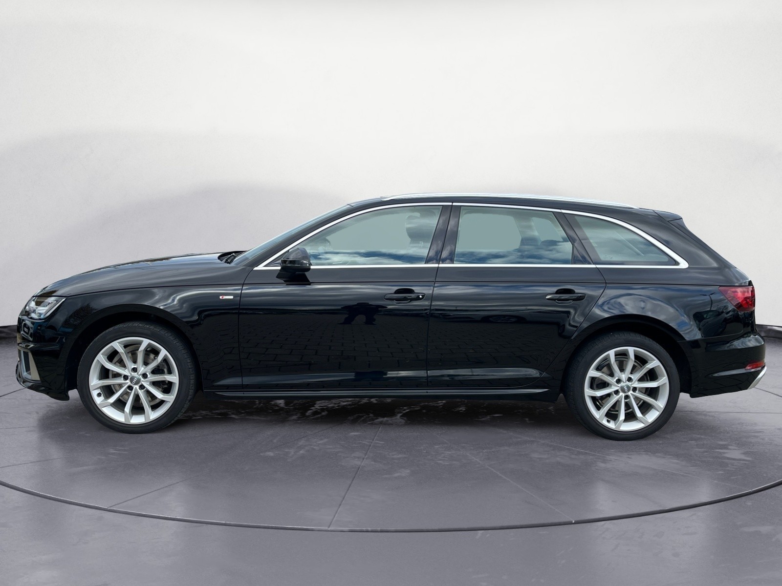 Audi - A4 Avant 35 TDI S tronic sport