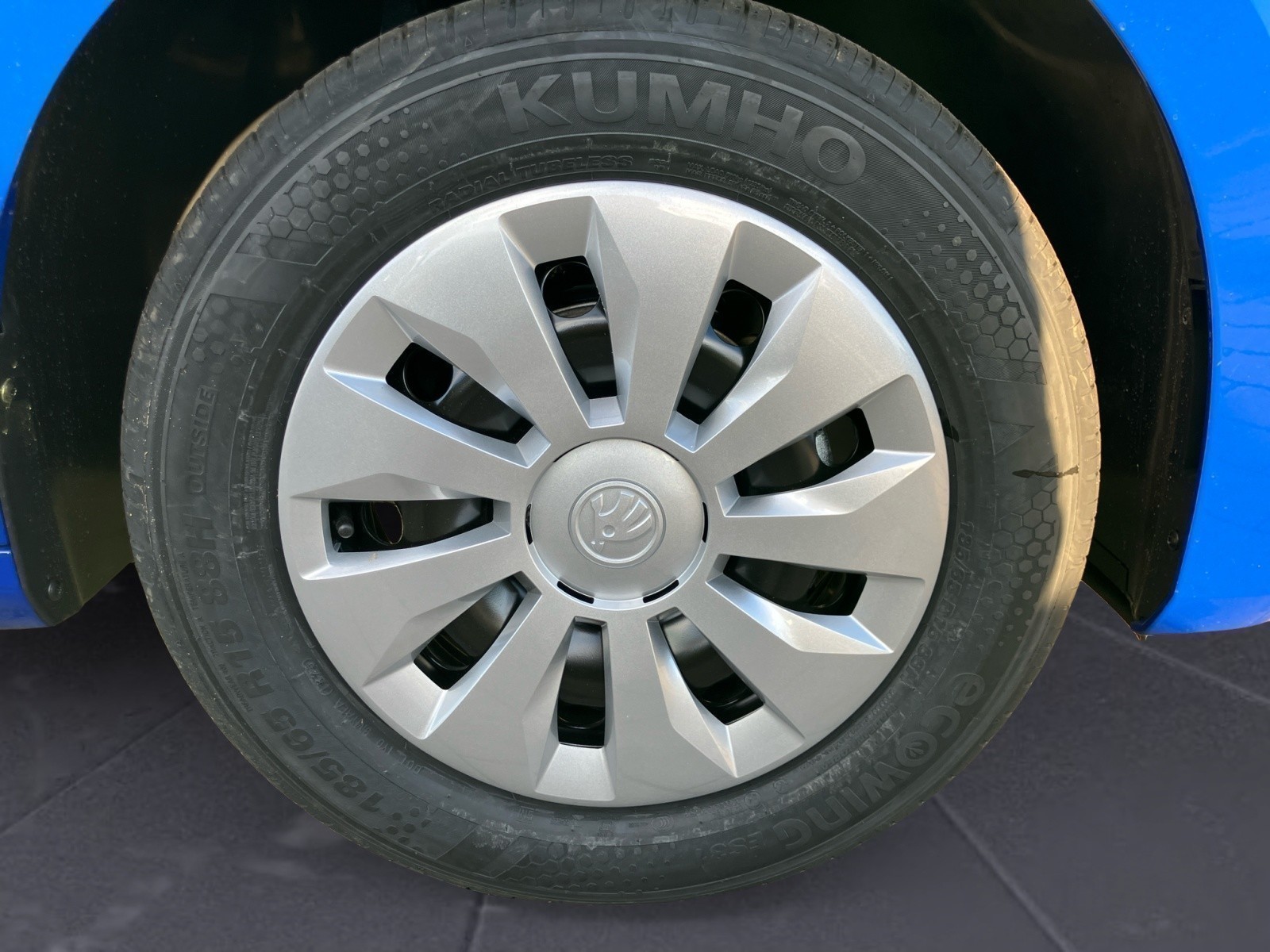 Skoda - Fabia Essence 1,0 MPI 5-Gang-Schaltgetriebe