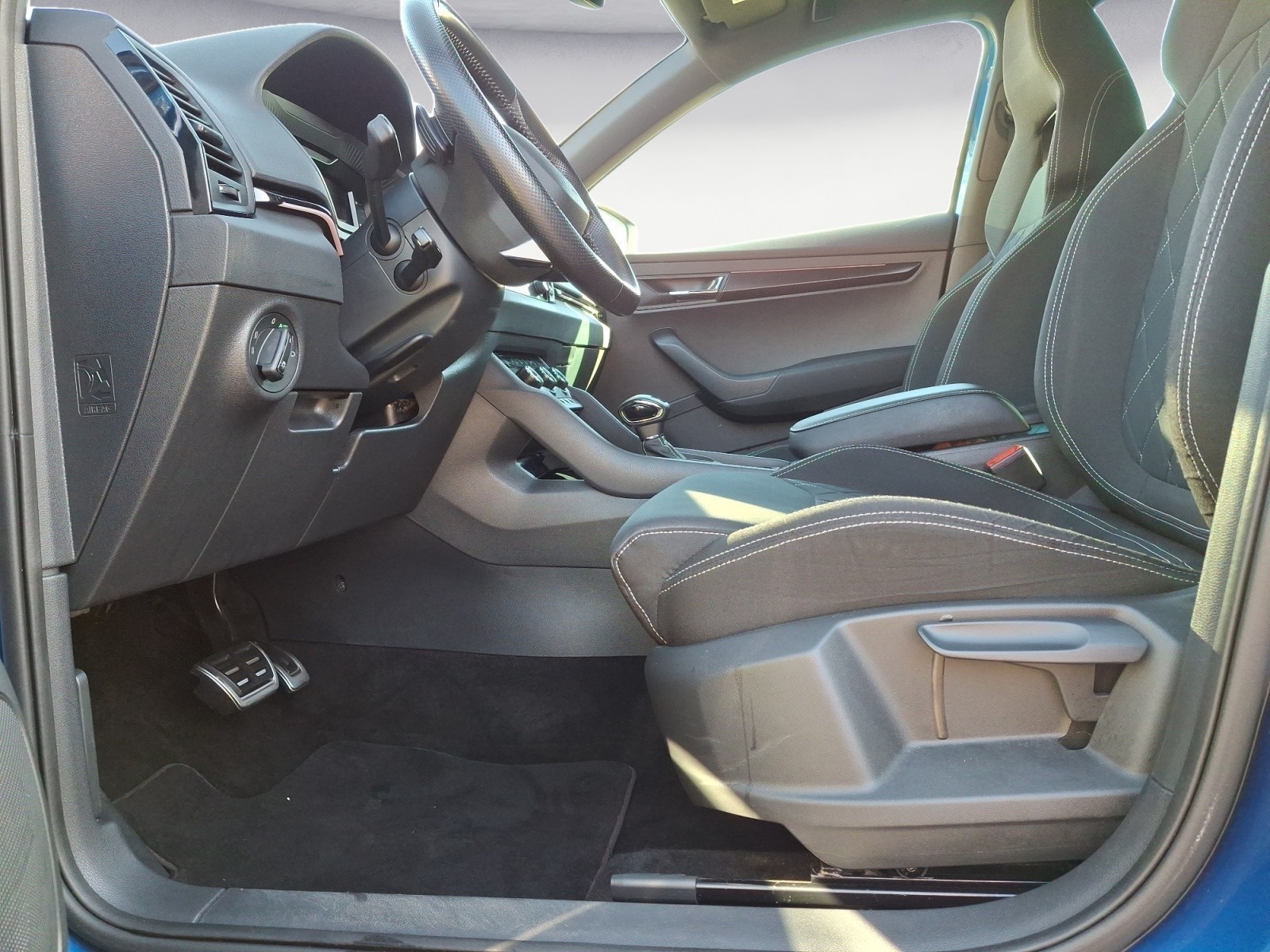 Skoda - Karoq 1.5 TSI ACT DSG Sportline