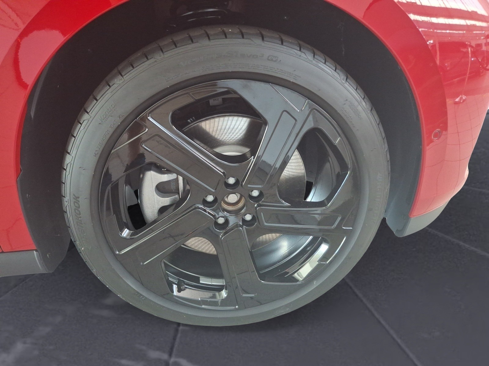 Volkswagen - ID. Buzz GTX 4MOTION langer Radstand   4MOTION 1-Gang-Automatik Ra dst. 3239 mm