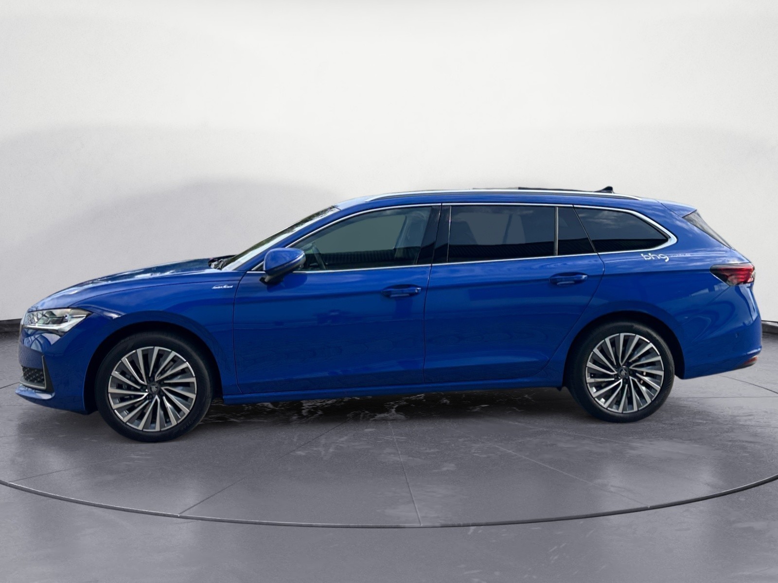 Skoda - Superb Combi L&K 2,0 TDI 7-Gang-