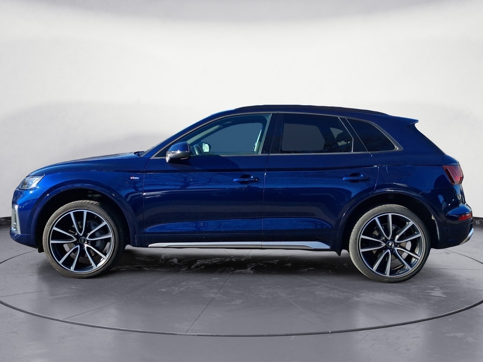 Audi - Q5 55 TFSIe quattro S tronic S line