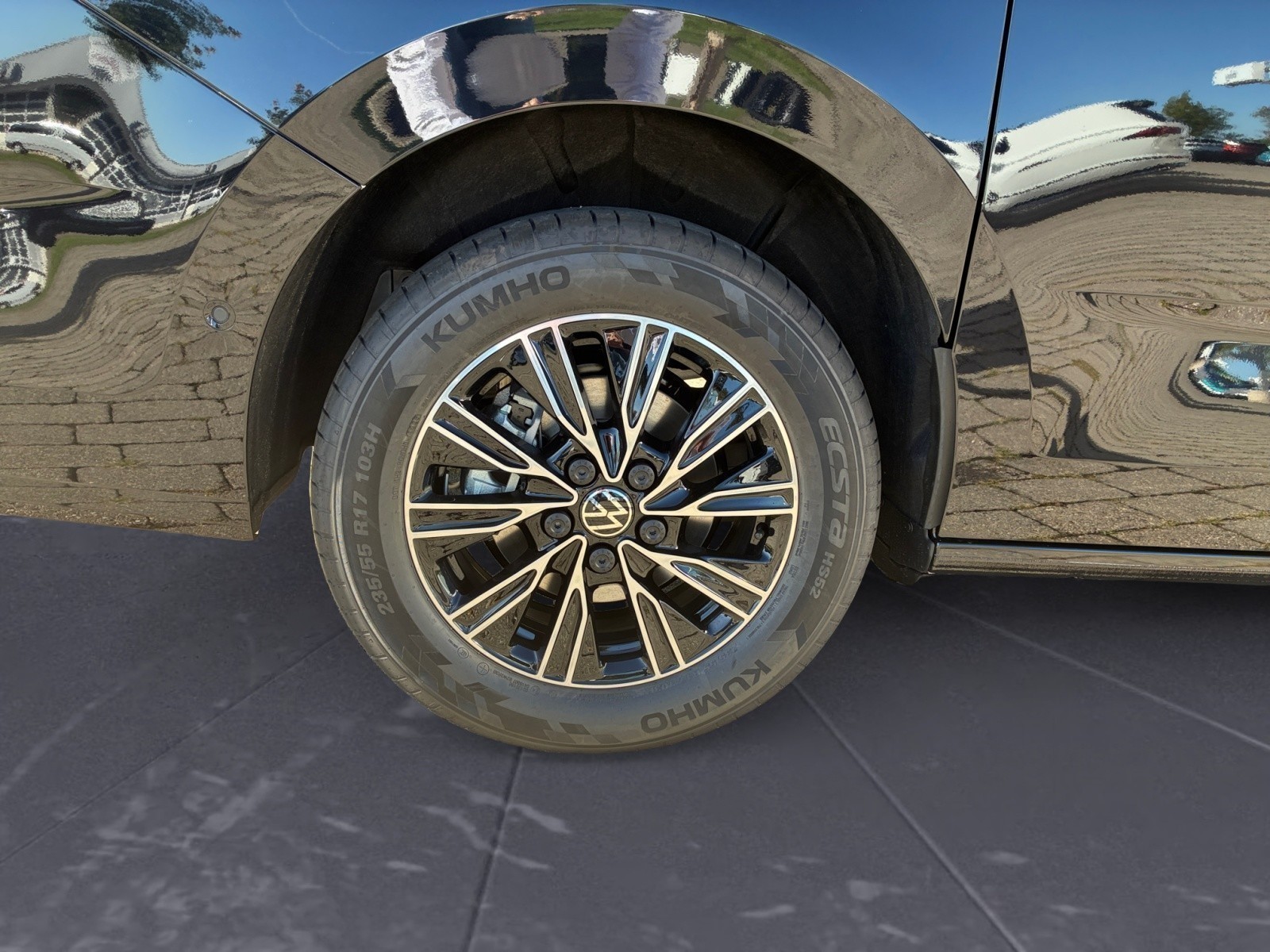 Volkswagen - California Beach Tour 2,0 l TDI S CR Frontantrieb 7-Gang-DSG Radst. 3124 m m