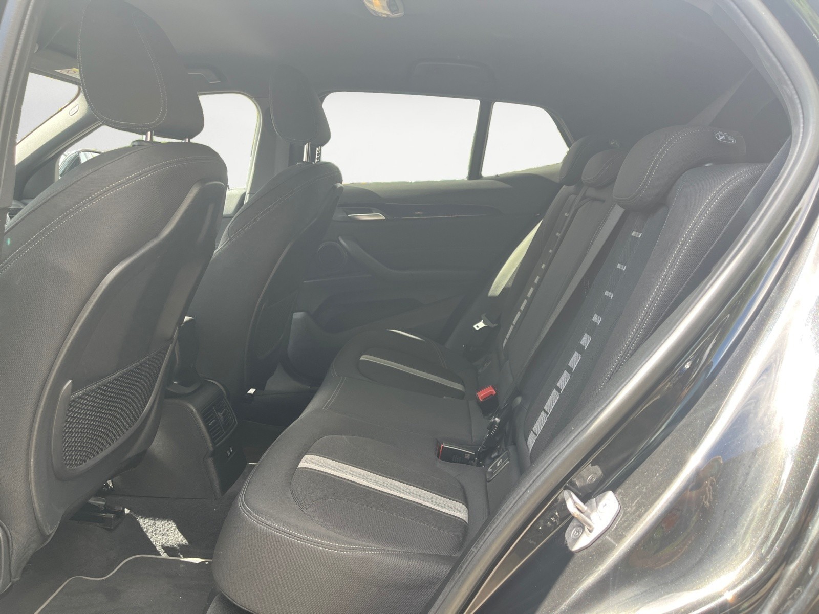 BMW - X2 sDrive18i Aut. Advantage Plus