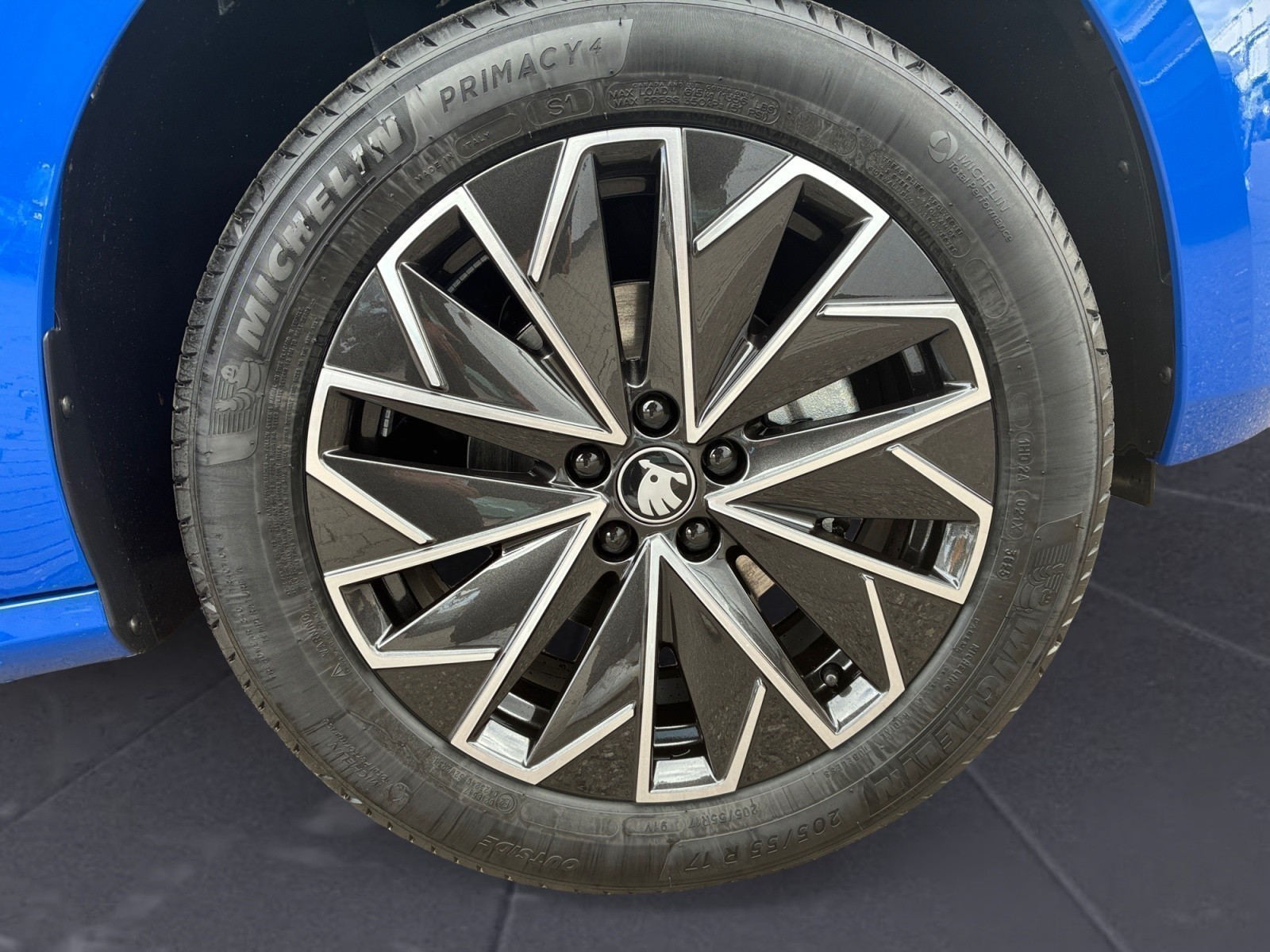 Skoda - Kamiq Tour 1,0 TSI 7-Gang-DSG