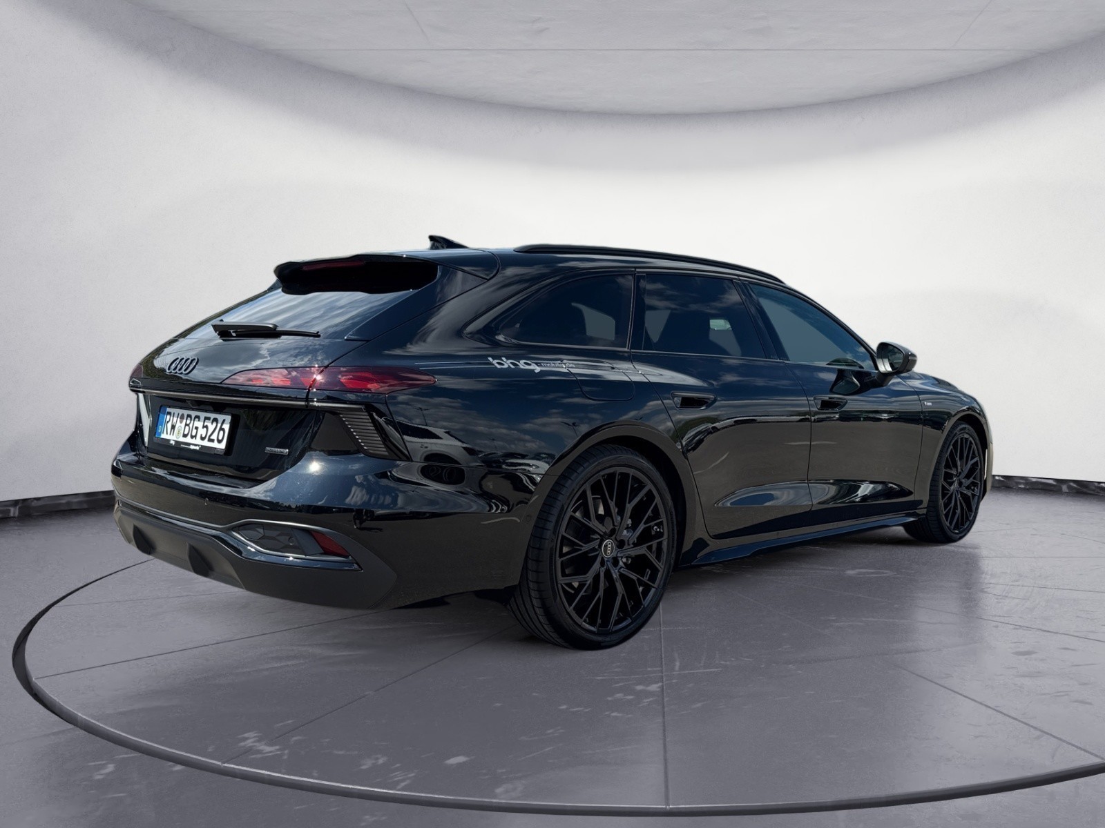 Audi - A6 Avant TDI quattro S troni c