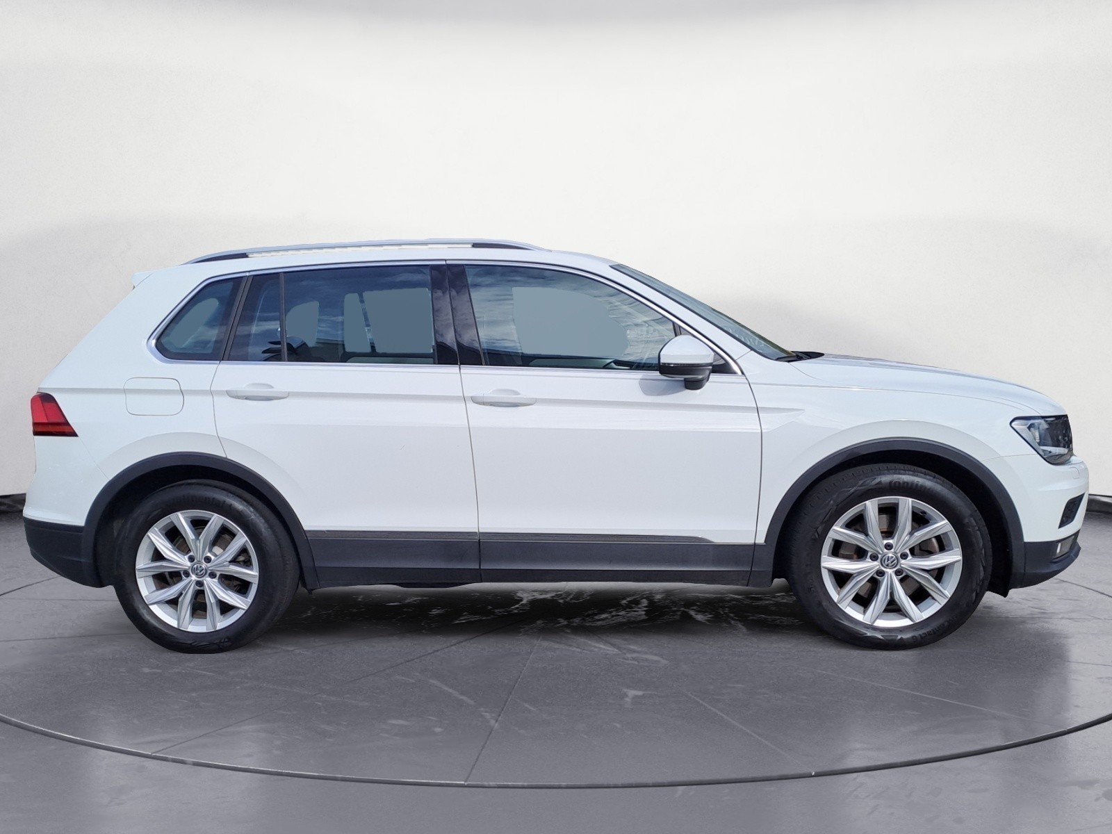 Volkswagen - Tiguan 2.0 TDI SCR 4Motion DSG Comfortline