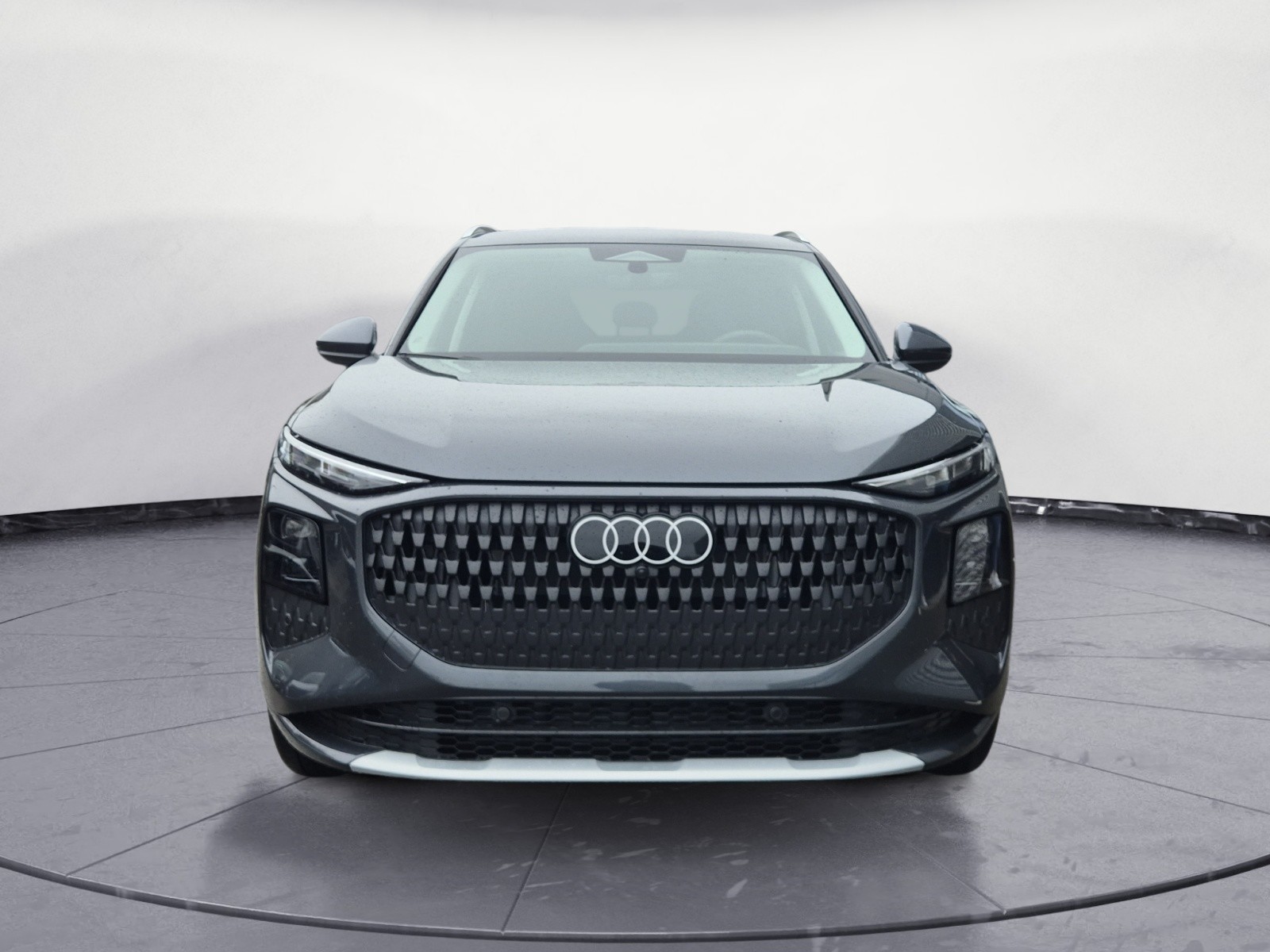 Audi - Q3 SUV TFSI S tronic