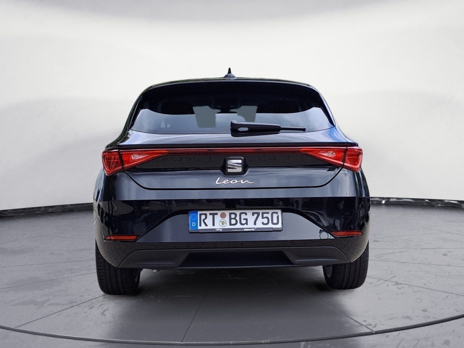 Seat - Leon Road Edition 1.5 eTSI  7-Gang-DSG