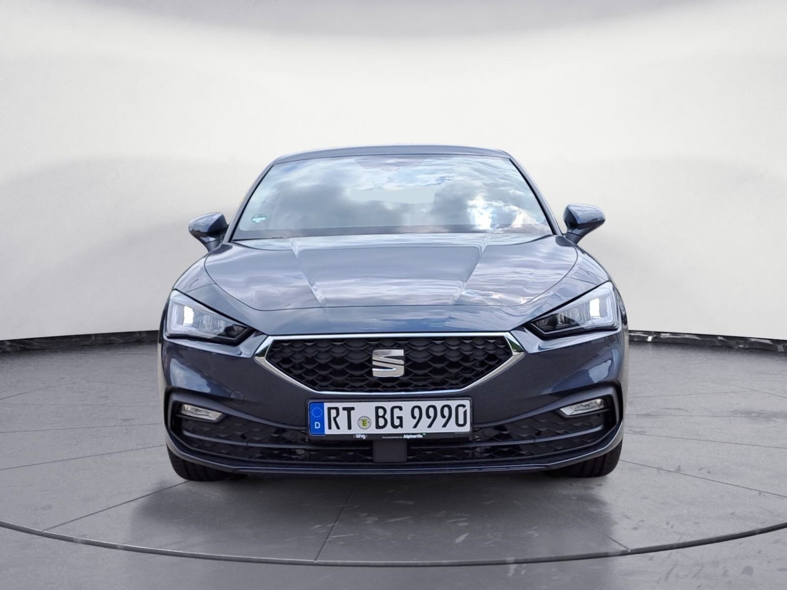 Seat - Leon Road Edition 1.5 eTSI  7-Gang-DSG