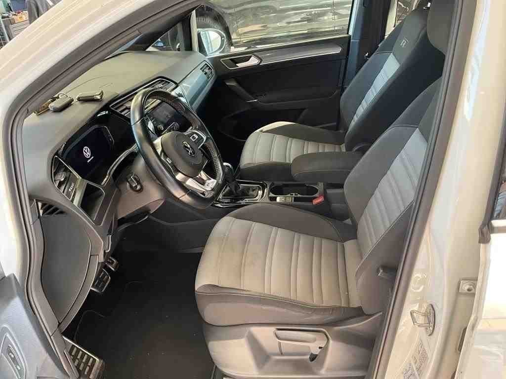 Volkswagen - Touran 1.5 TSI DSG Highline R line
