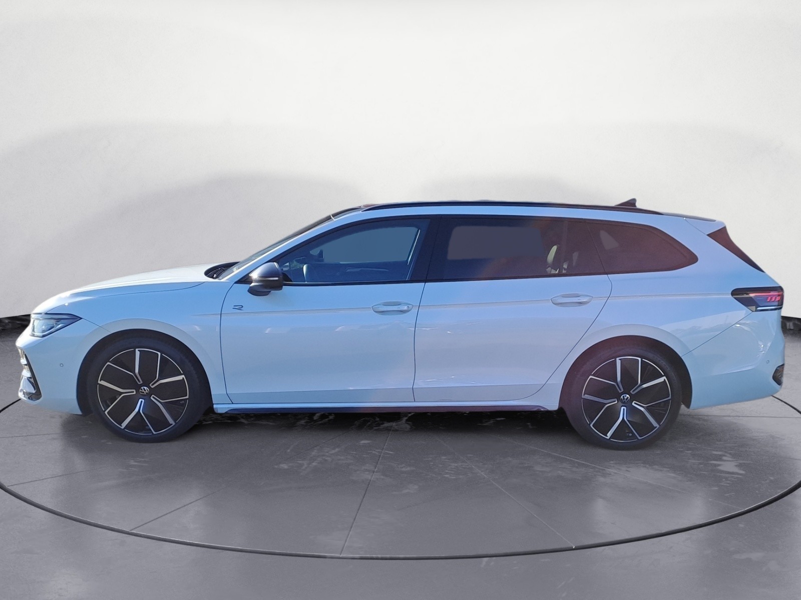 Volkswagen - Passat Variant 2.0 TDI SCR 4Motion DSG R-Line