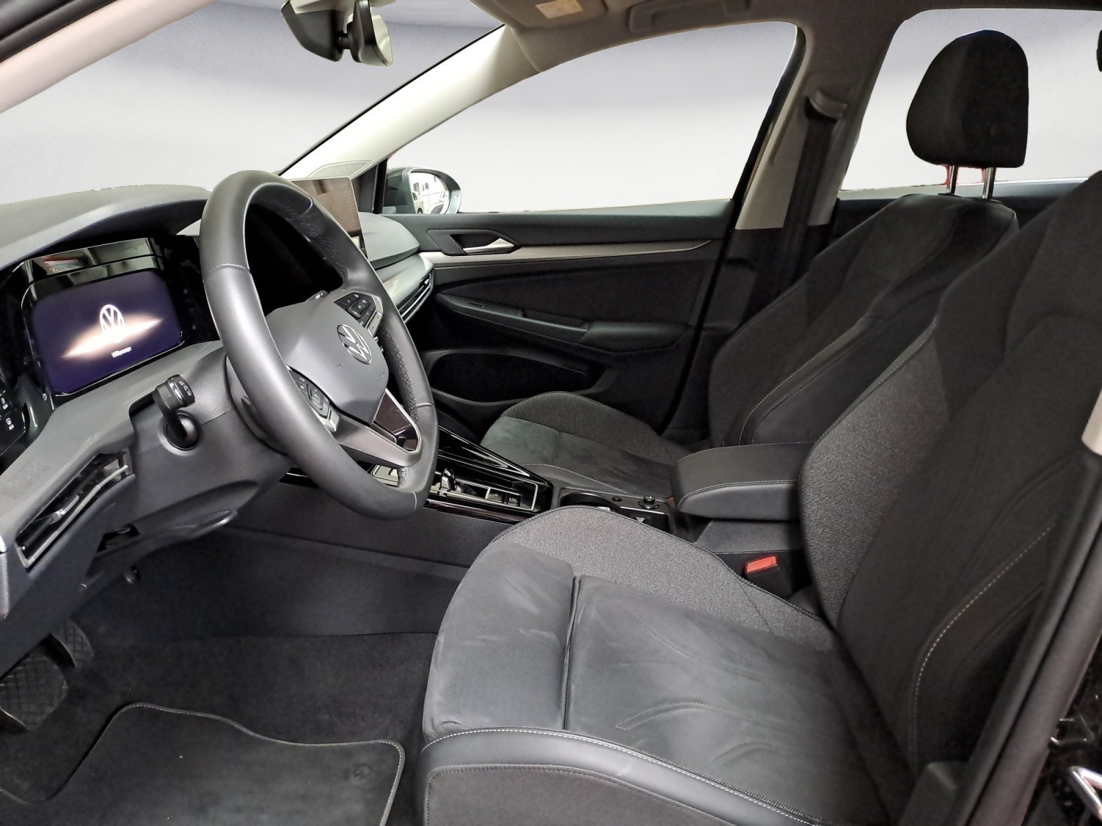 Volkswagen - Golf 1.5 eHybrid DSG Style