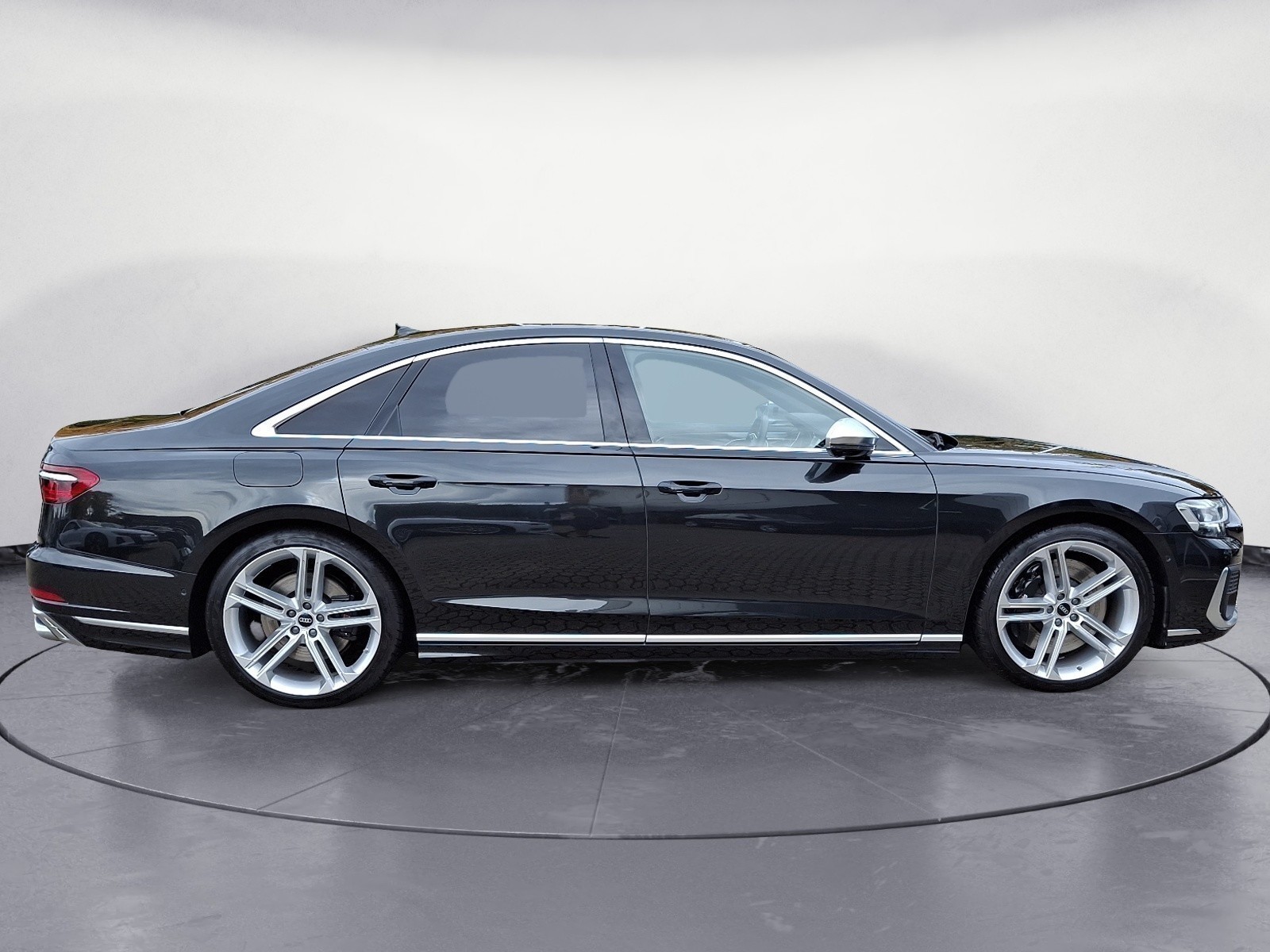 Audi - S8 TFSI quattro tiptronic