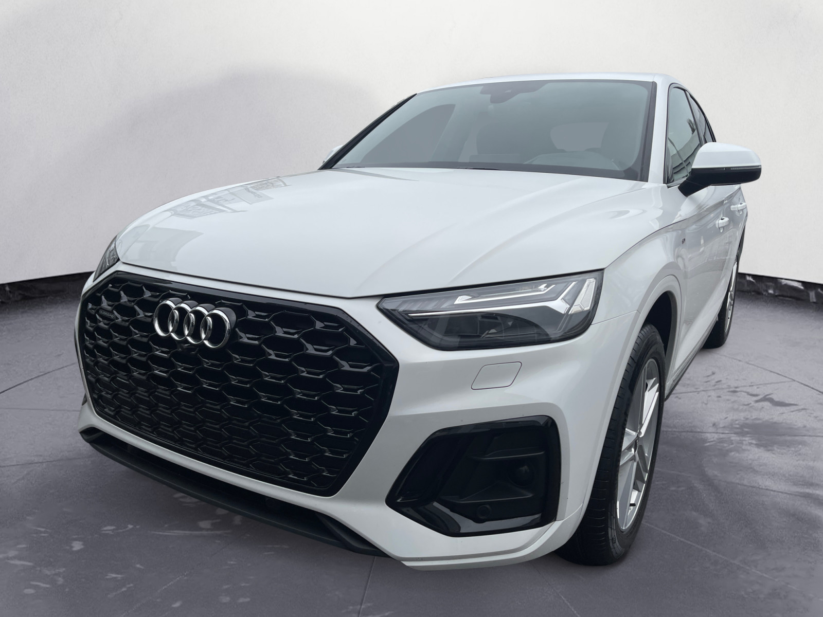 Audi - Q5 40 TDI Sportback quattro S tronic S line