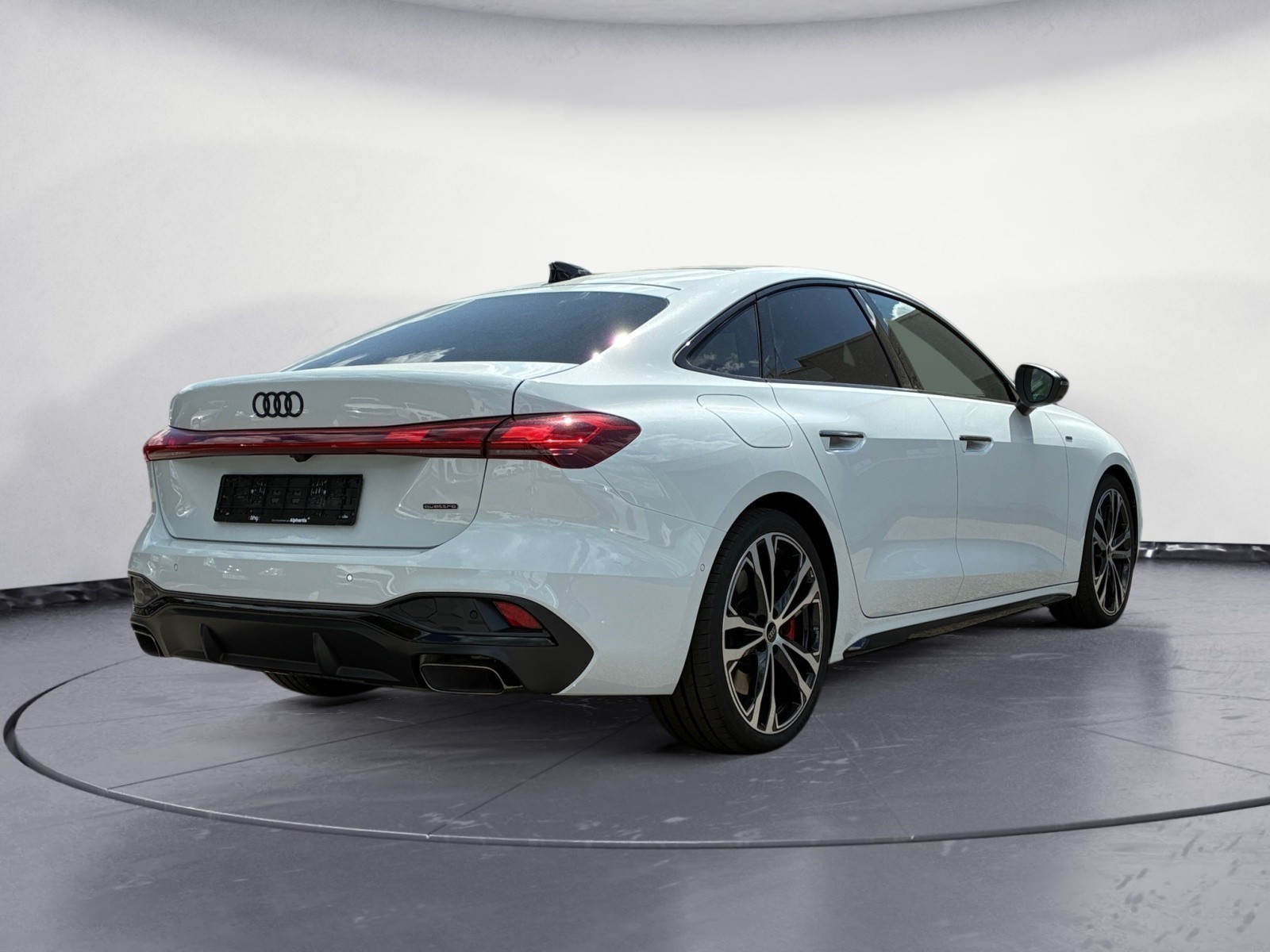 Audi - A5 Limousine e-hybrid quattro S tronic