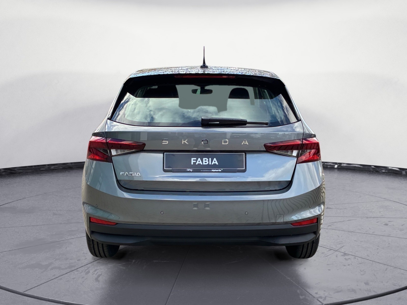 Skoda - Fabia Essence 1,0 MPI 5-Gang-Schaltgetriebe