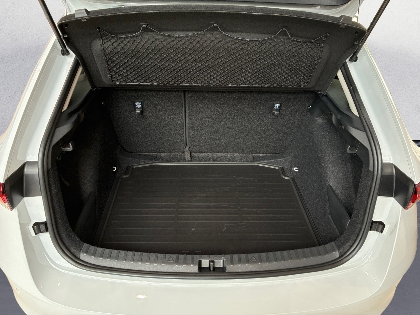 Skoda - Scala Selection 1,0 TSI 7-Gang-DSG