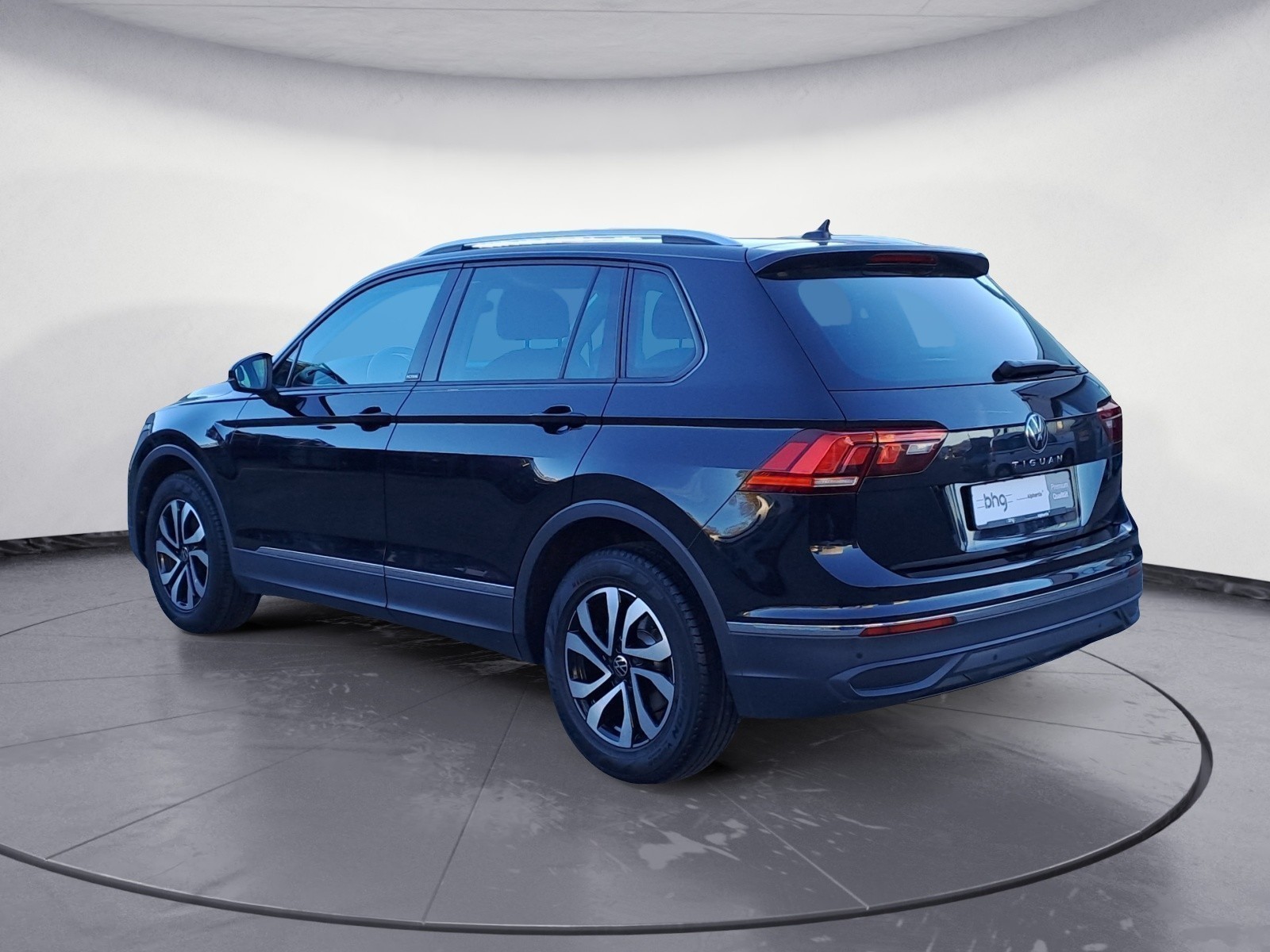 Volkswagen - Tiguan