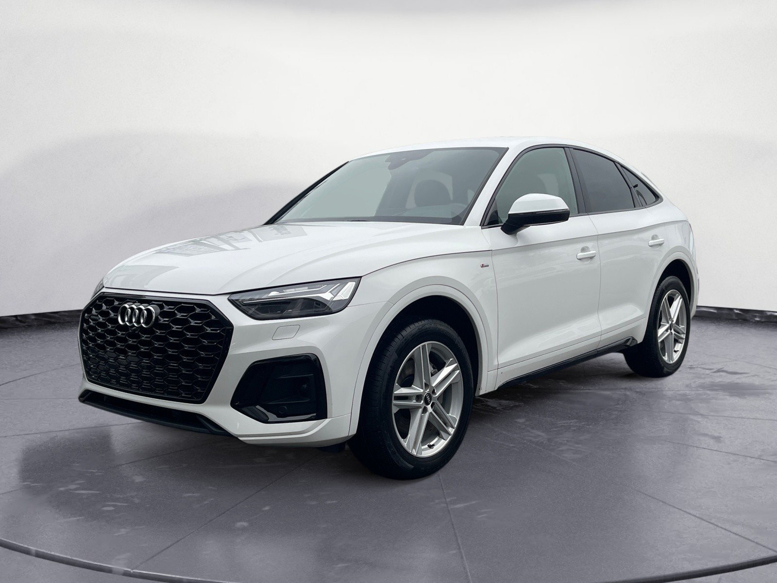 Audi - Q5 40 TDI Sportback quattro S tronic S line