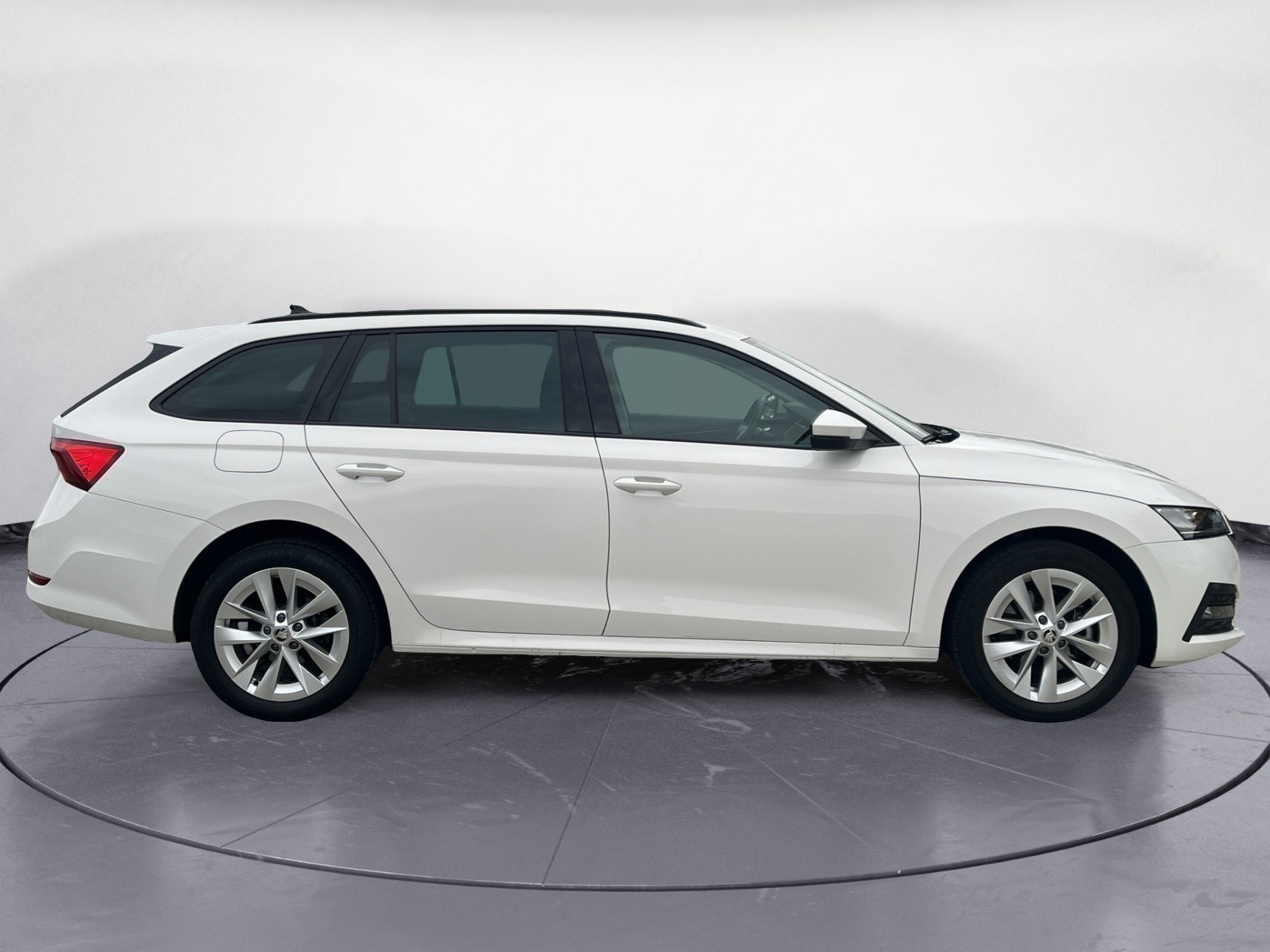 Skoda - Octavia Combi 1.4 TSI iV DSG Ambition