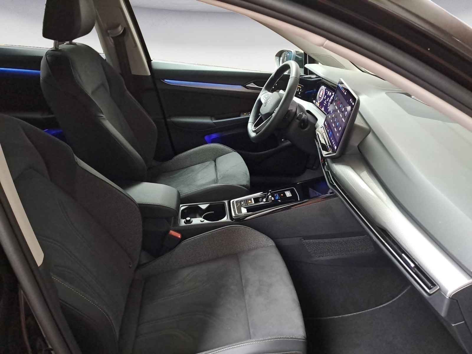 Volkswagen - Golf 1.5 eHybrid DSG Style