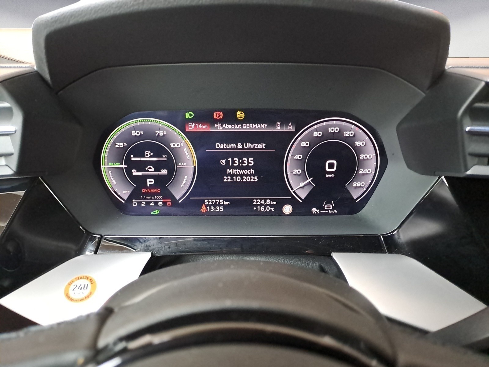 Audi - A3 45 TFSIe Sportback S tronic S line