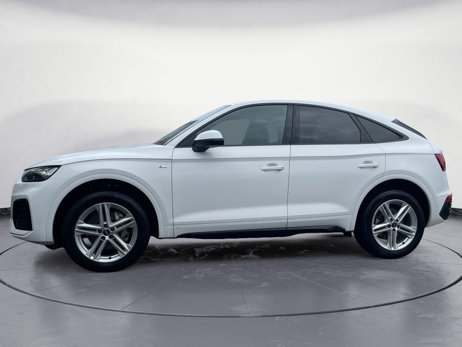 Audi - Q5 40 TDI Sportback quattro S tronic S line