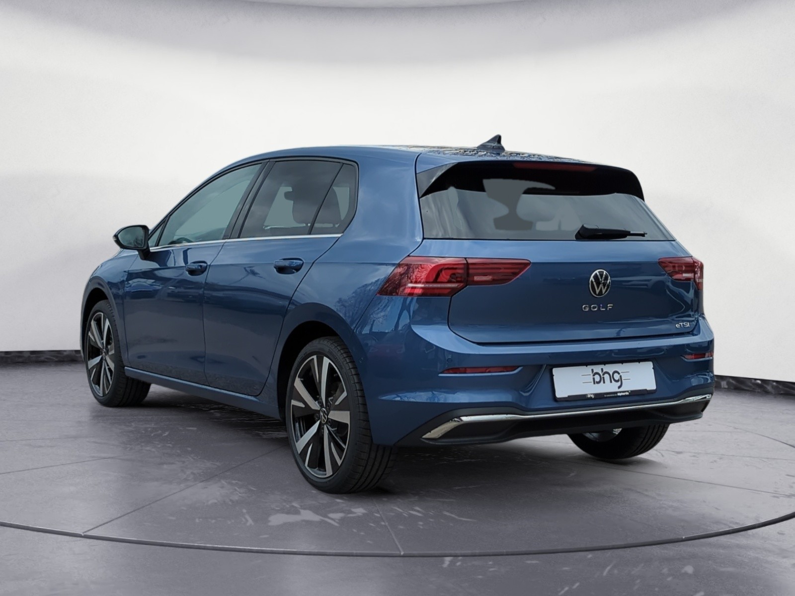 Volkswagen - Golf