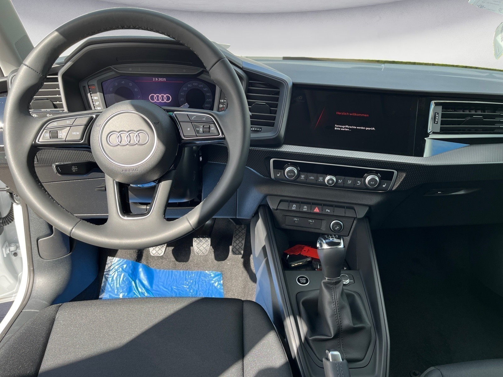 Audi - A1 Sportback 25 TFSI 70(95) kW(PS) Schaltgetriebe