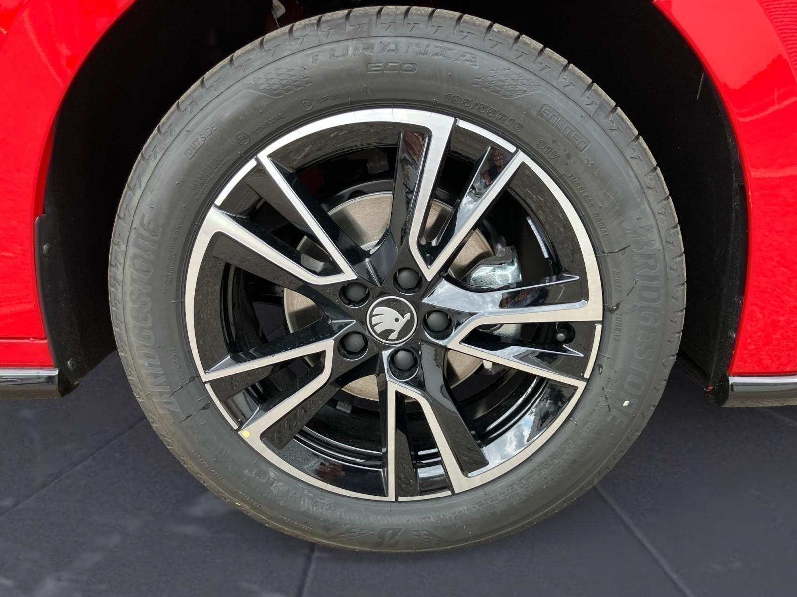 Skoda - Fabia Monte Carlo 1,0 TSI 5-Gang-