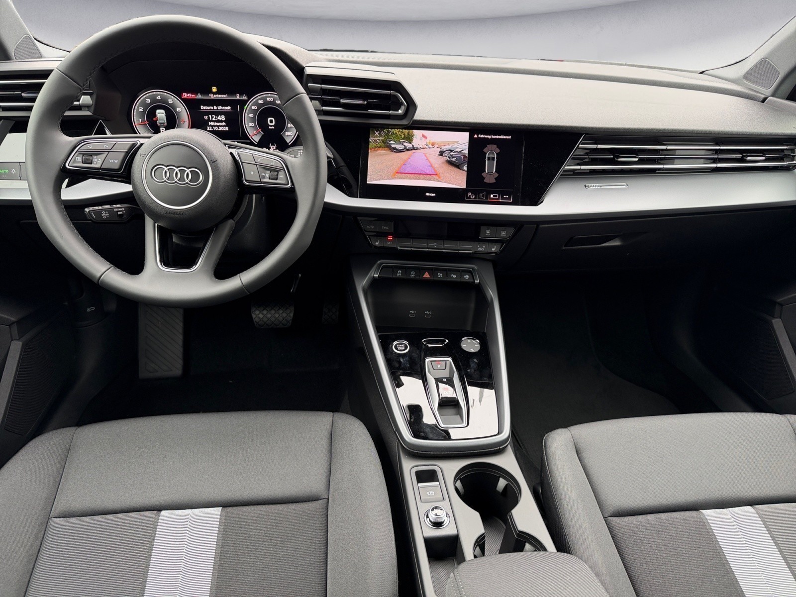 Audi - A3 Sportback TFSI  S tronic