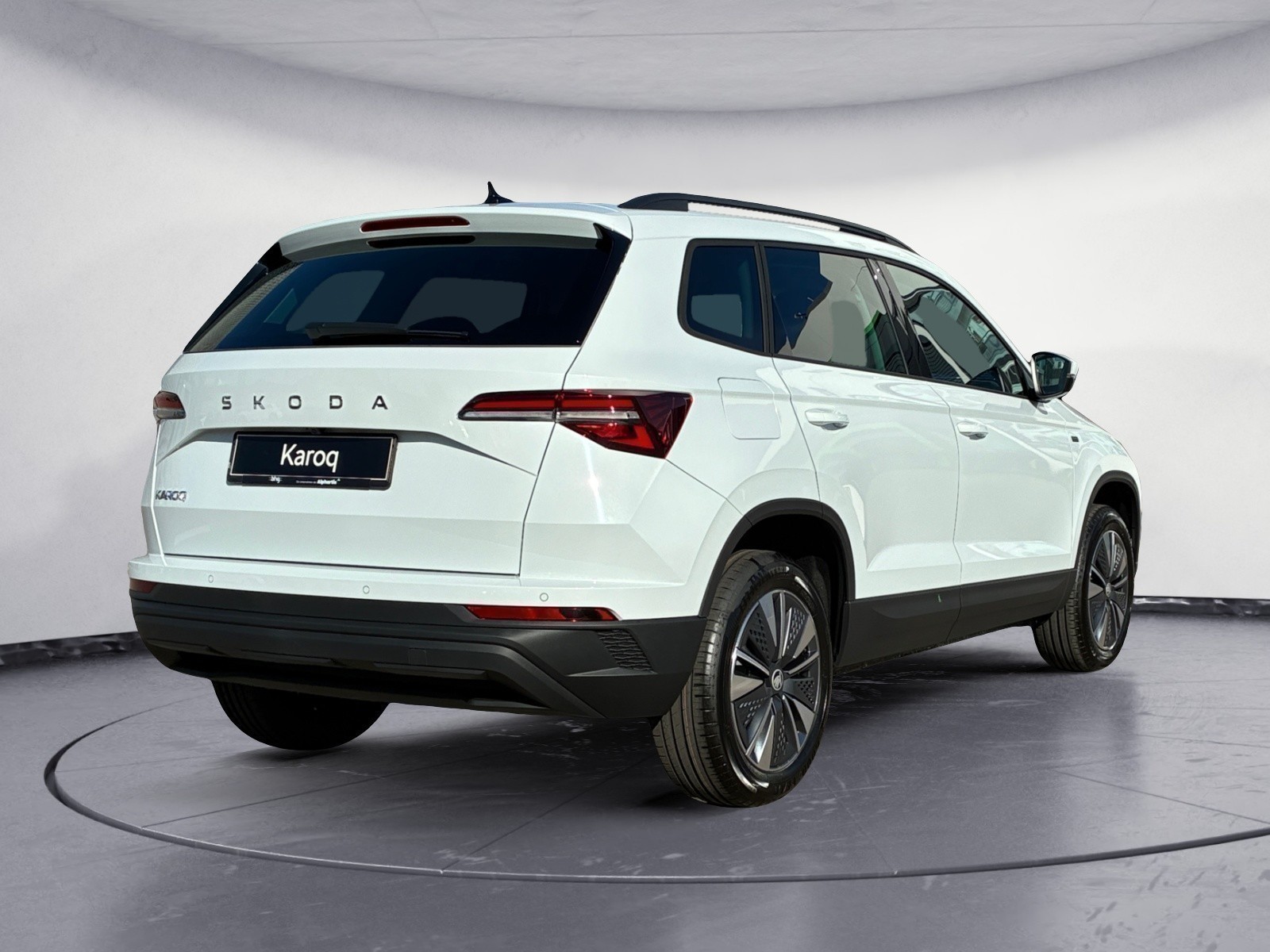 Skoda - Karoq Tour 1,5 TSI 7-Gang-DSG
