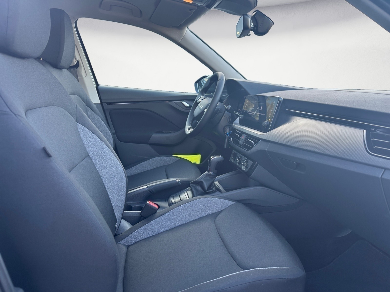 Skoda - Kamiq Essence 1,0 TSI  7-Gang-DSG