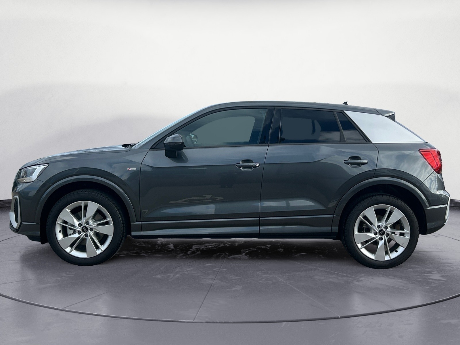 Audi - Q2 S line 40 TFSI quattro 140(190) kW(PS) S tronic