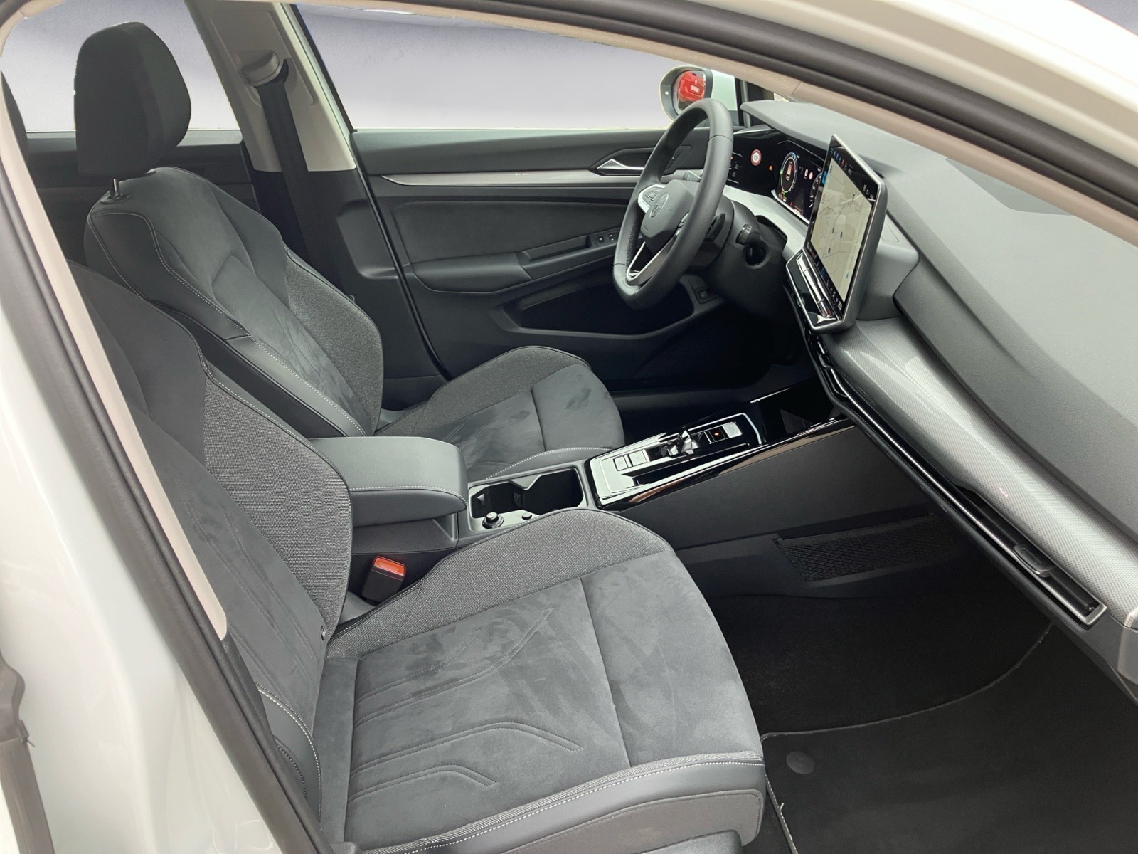 Volkswagen - Golf 1.5 eHybrid DSG Style