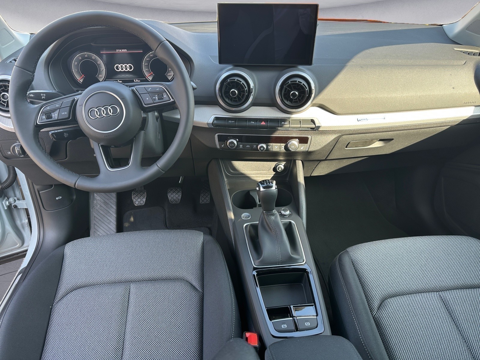 Audi - Q2 30 TFSI 85(116) kW(PS) Schaltget riebe