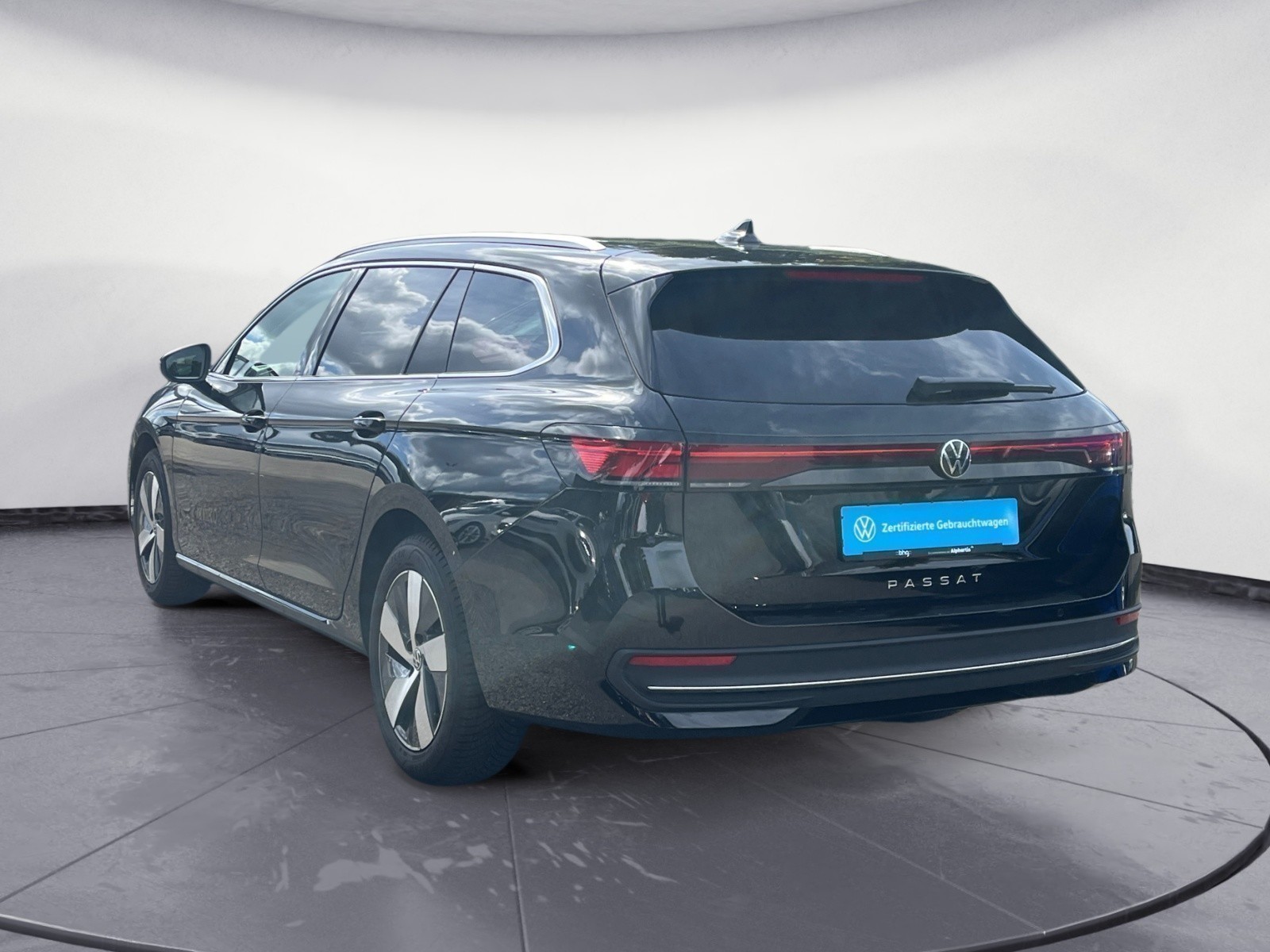 Volkswagen - Passat Variant 2.0 TDI SCR DSG Business