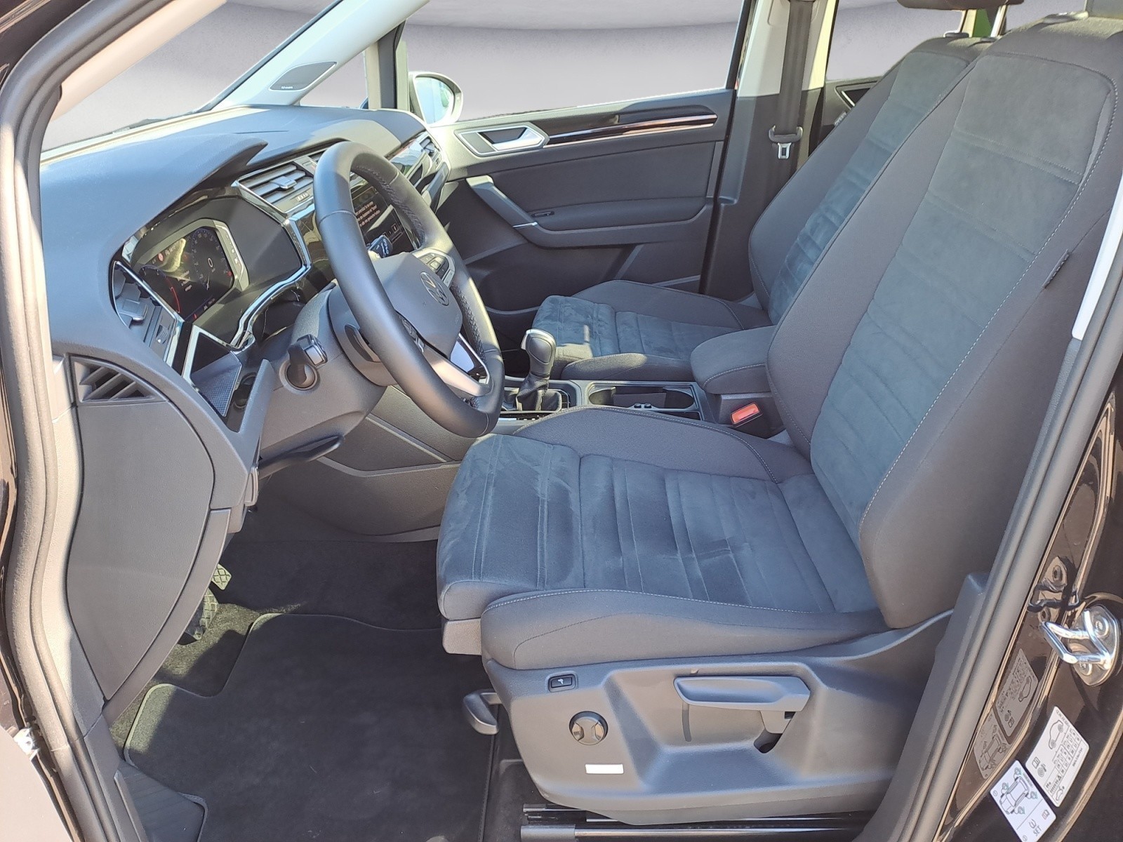 Volkswagen - Touran 2.0 TDI SCR DSG Highline