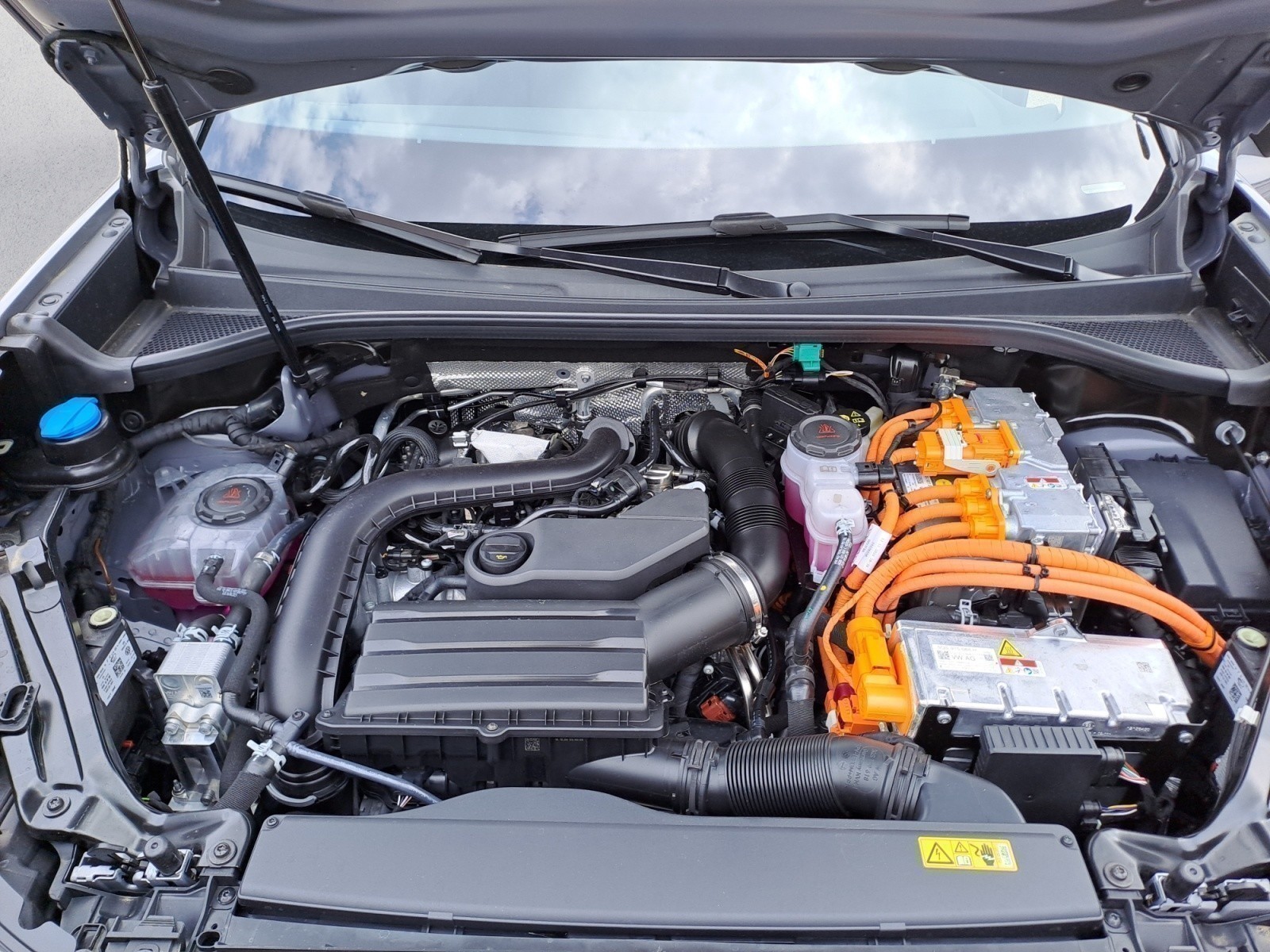 Cupra - Terramar VZ 1.5 e-HYBRID  6-Gang-DSG