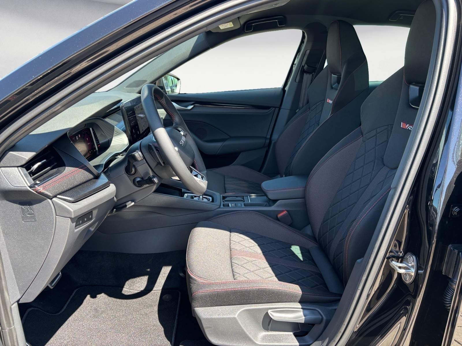 Skoda - Octavia RS 2,0 TSI 7-Gang-DSG