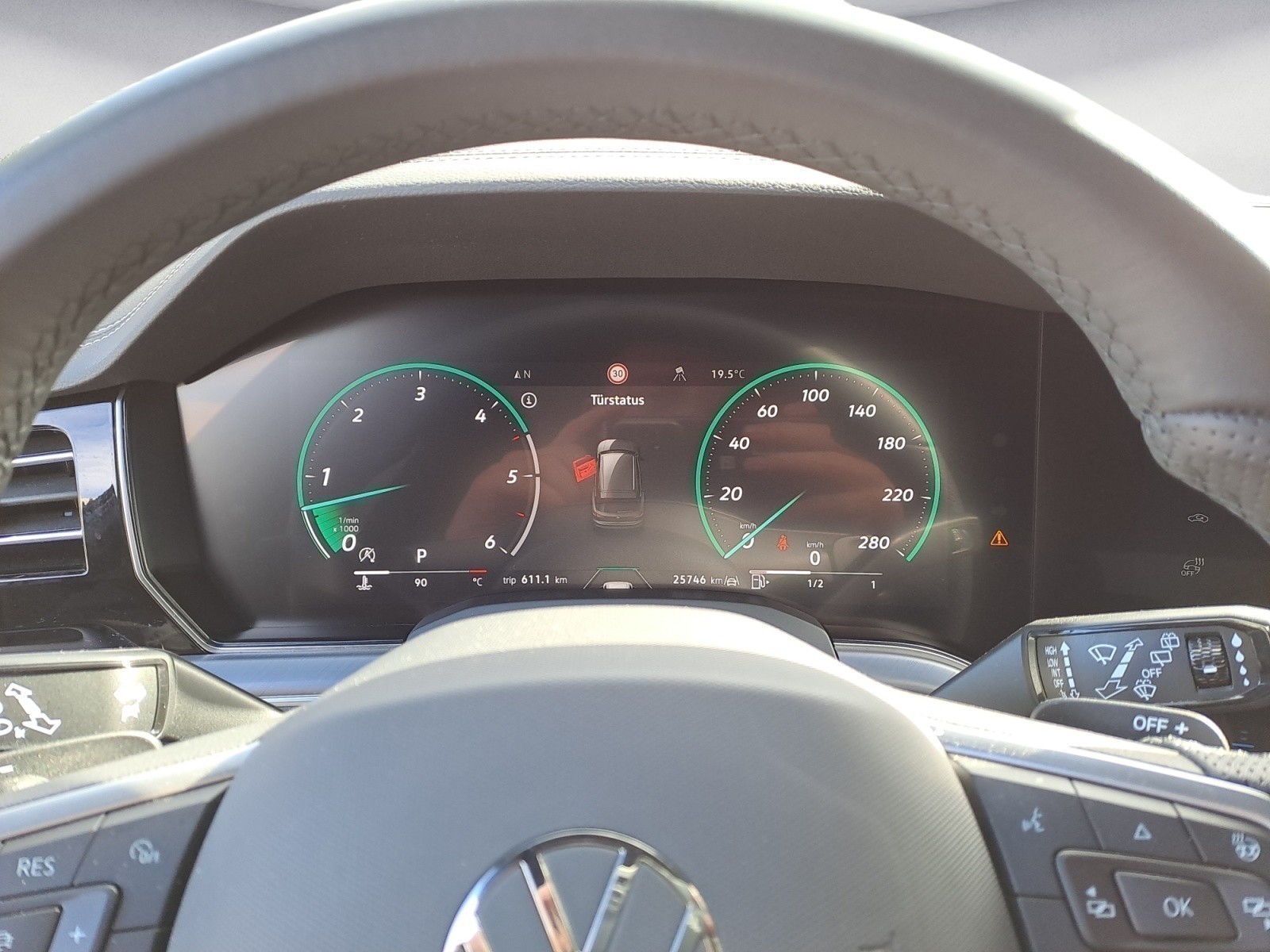 Volkswagen - Touareg 3.0 V6 TDI SCR 4Motion Aut. R-Line