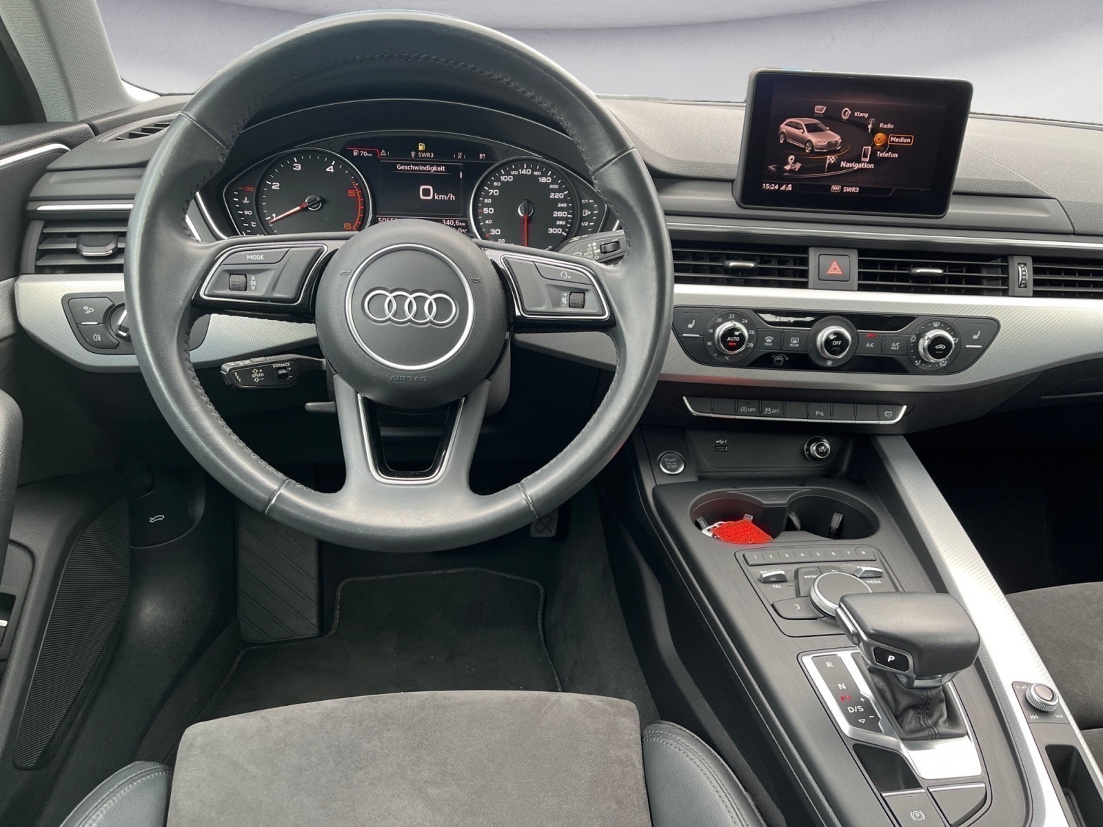 Audi - A4 Avant 35 TDI S tronic sport