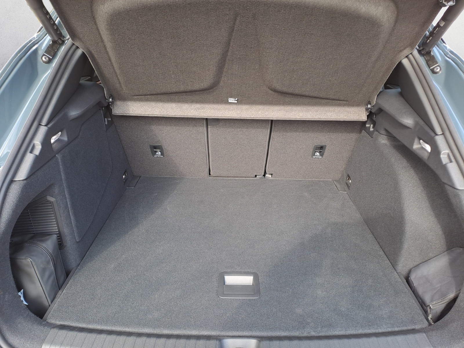 Cupra - Terramar 1.5 e-HYBRID  6-Gang-DSG