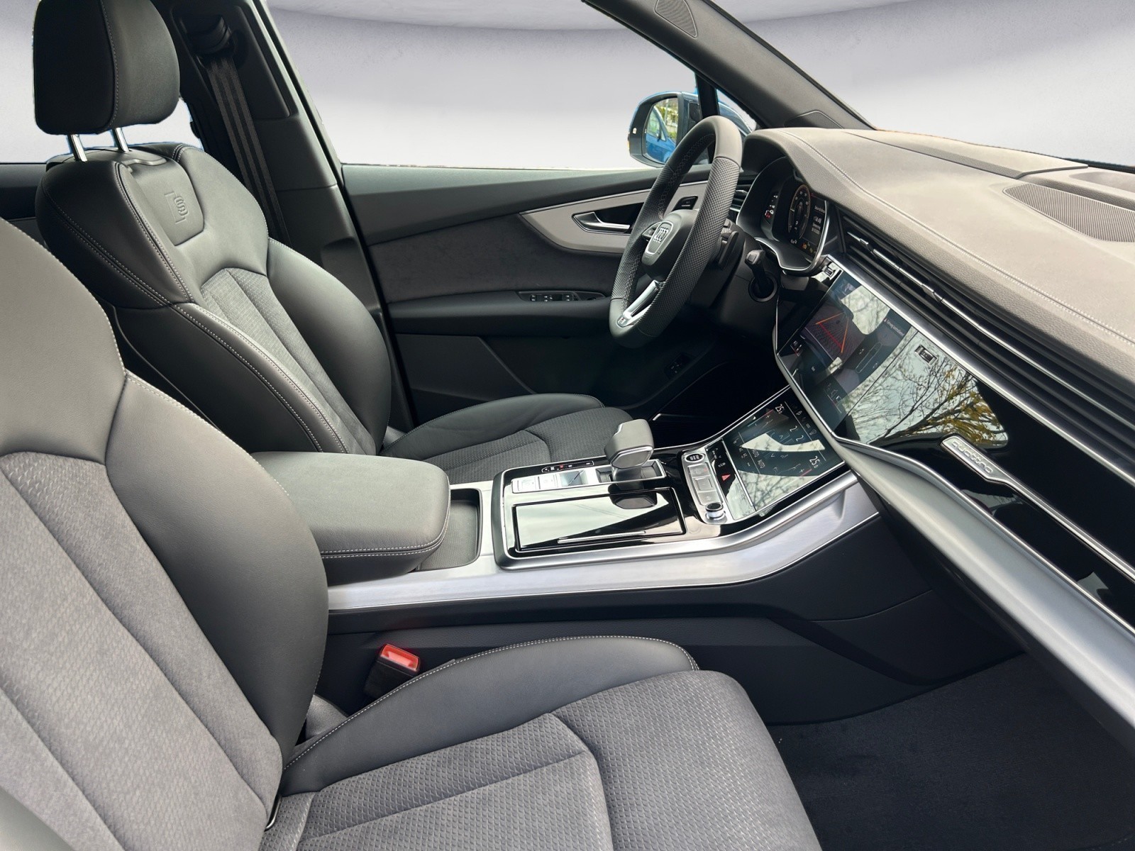 Audi - Q7 S-line TFSIe quattro 290(394) kW(PS) tiptroni