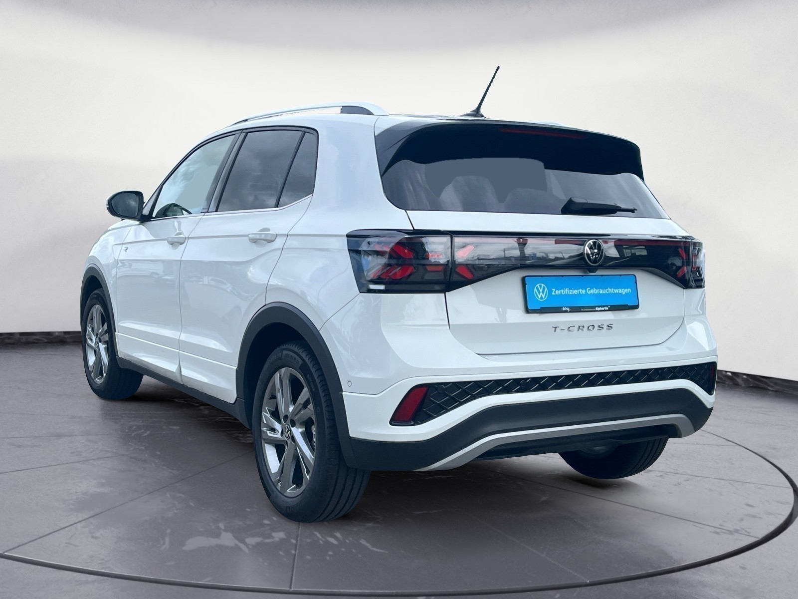 Volkswagen - T-Cross 1.5 TSI DSG R-Line