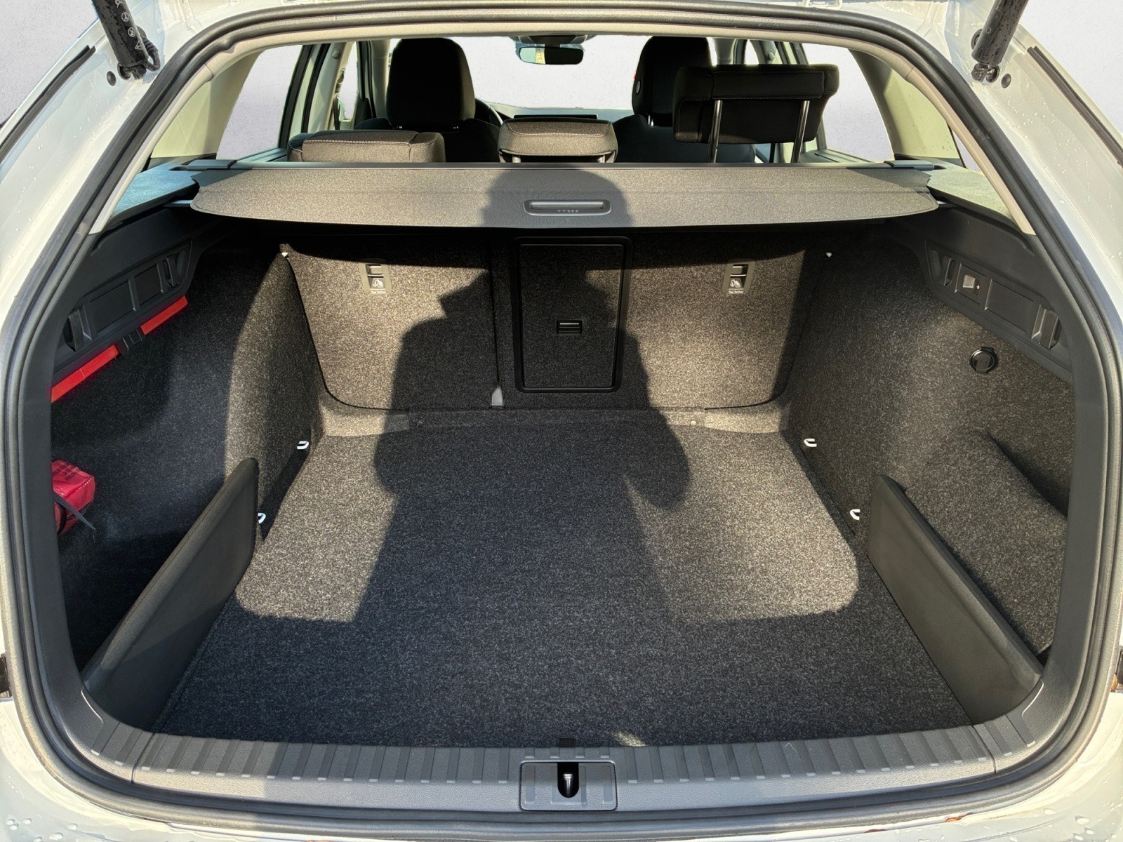 Skoda - Octavia Combi Selection 1,5 TSI mHEV 7-Gang-DSG